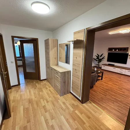 Souterrain Mit Anbindung Urbanstay - Unesco Weltkulturerbe * Шверін